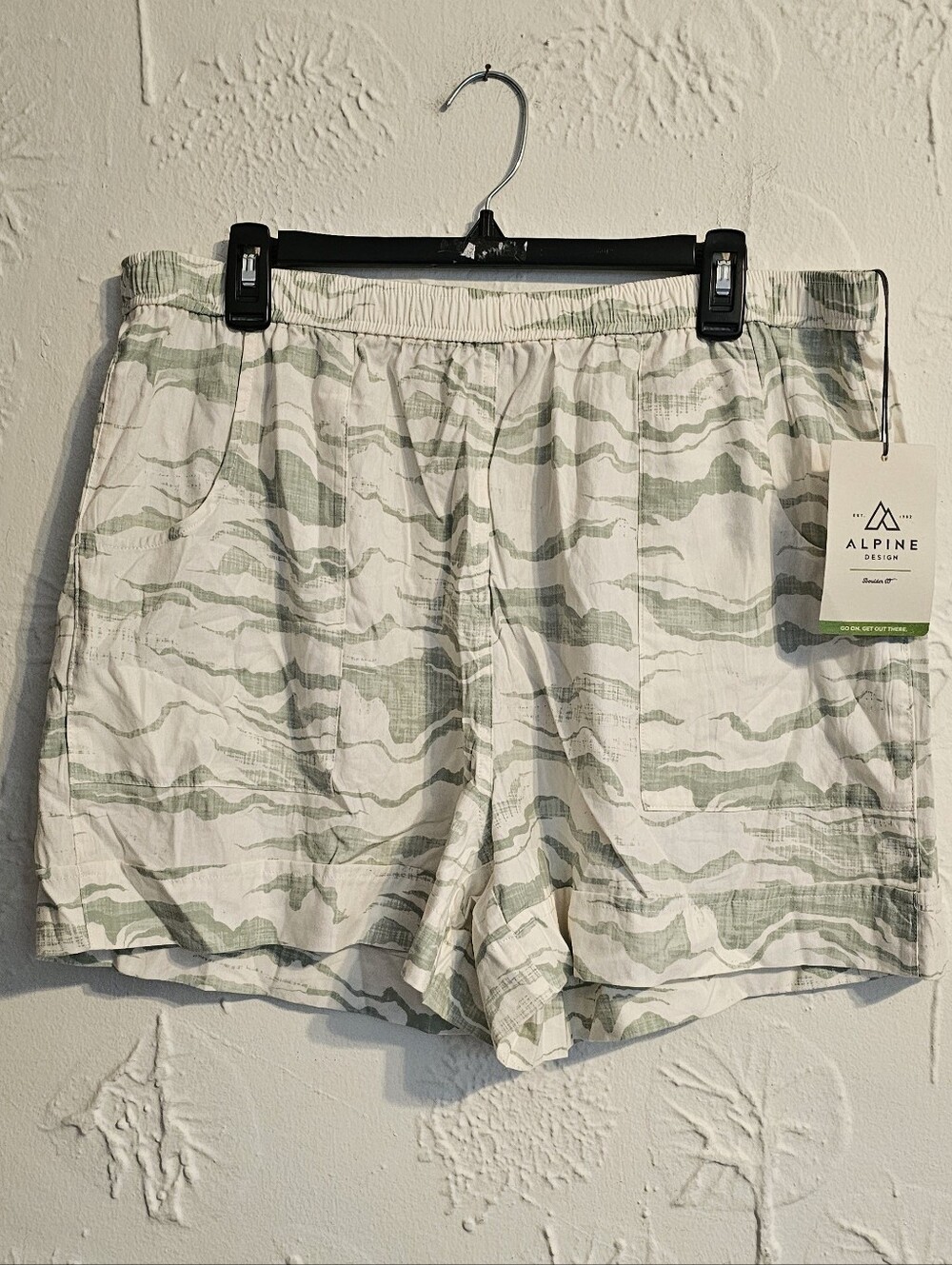 Men's Relaxed Fit Elastic Waist Shorts XL Alpine Design